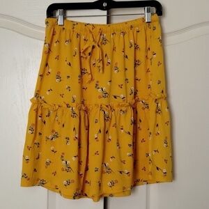 ShoSho Women's size Large mini tiered A-Frame skirt yellow floral drawstring